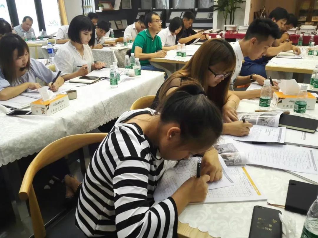 歐斯寶商學院“致勝終端營銷培訓會”完美落幕！