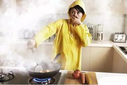 告別悶熱和油煙，涼風寶2.0與你fun享廚房新生活