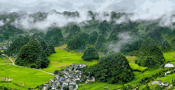 “頂”級游玩攻略出爐，歐斯寶陪你HIGH翻國慶