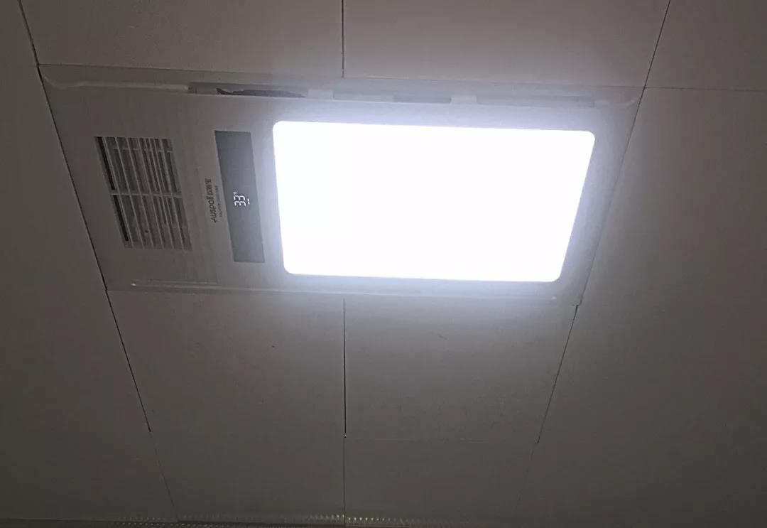 超大尺寸LED照明燈